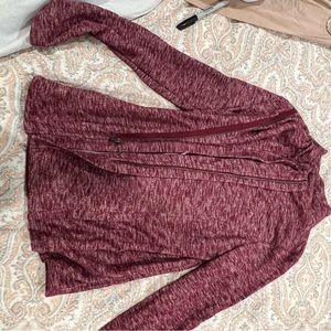 Jacket with a side zipper